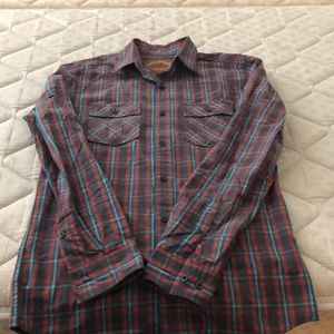Men’s bottom down casual shirt